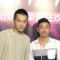 耿斯?jié)h的尋路者樂(lè)隊(duì)與經(jīng)紀(jì)人李志